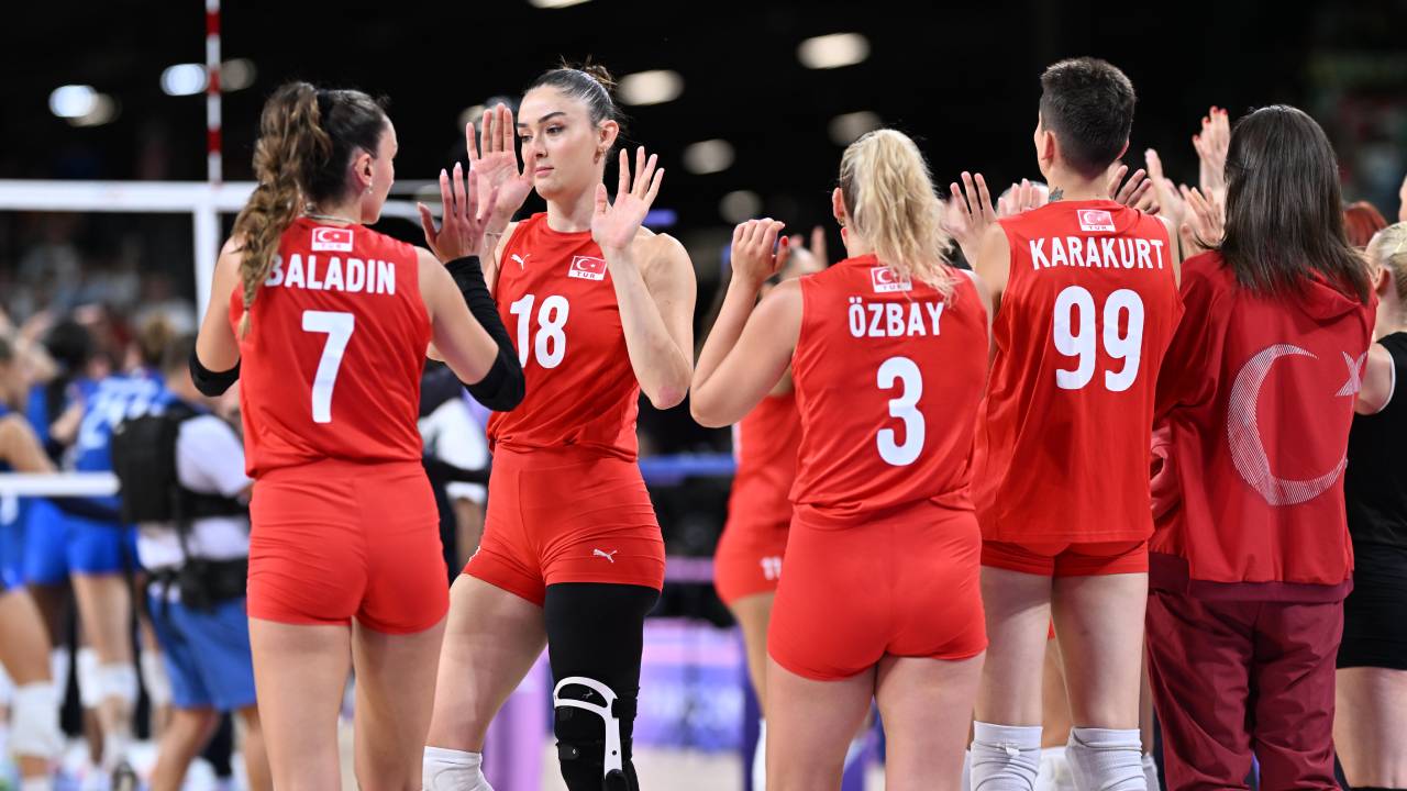 A Milli Kadın Voleybol Takımı'nın Paris 2024 Olimpiyatı Maçları