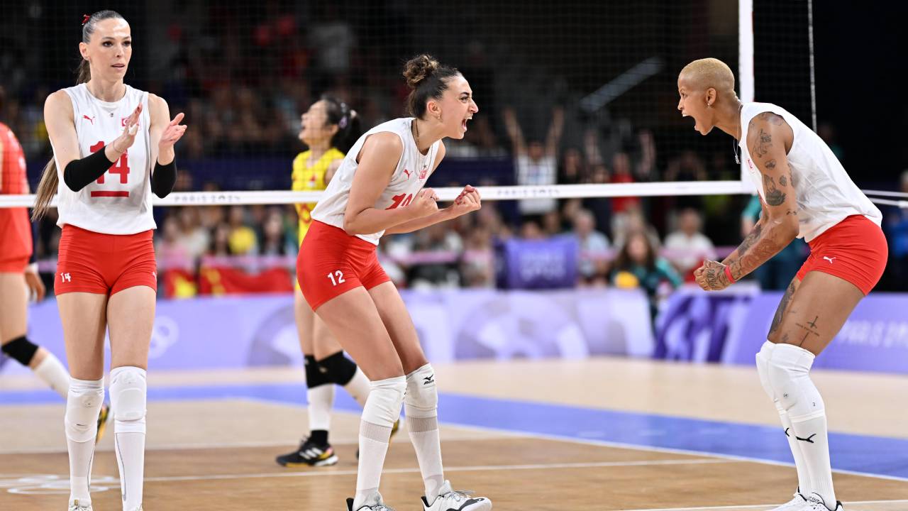 A Milli Voleybol Takımı Bronz Madalya İçin Mücadele Ediyor