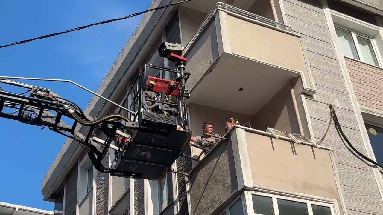 Avcılar'da Elektrik Panosunda Yangın Çıktı