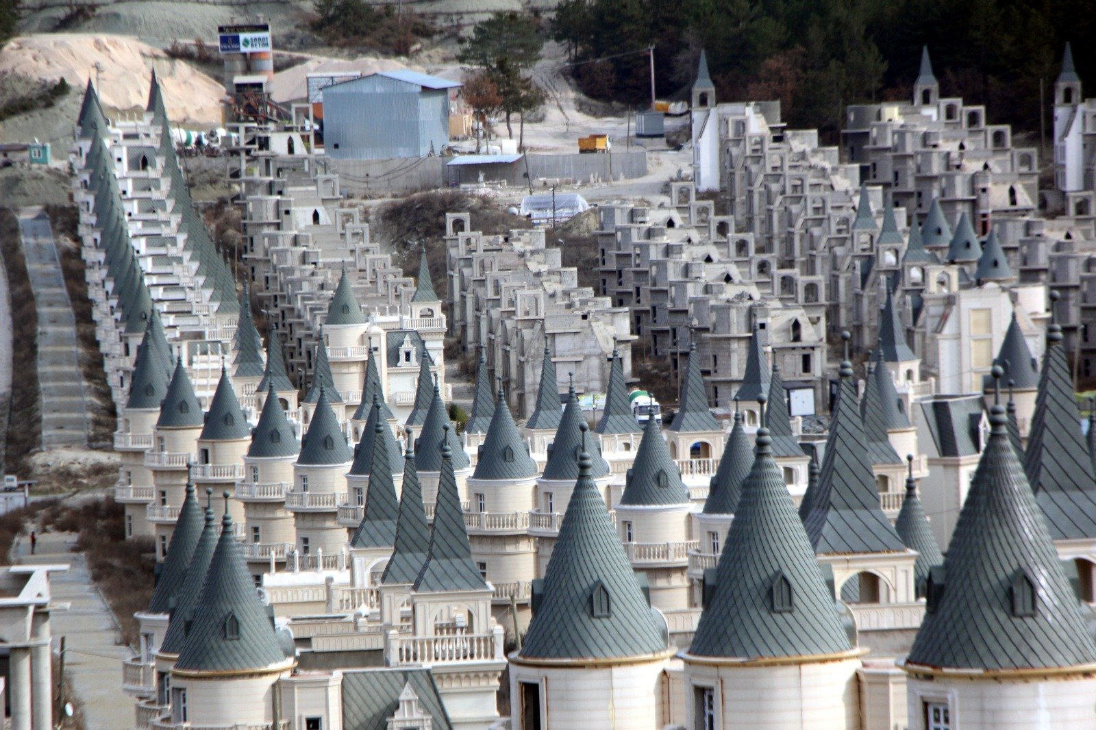 Bolu Mudurnu'daki Burj Al Babas Projesi