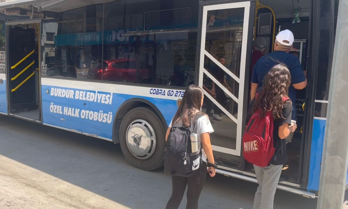 Burdur Belediye Meclisi Ağustos Ayı Toplantısında Toplu Taşıma Ücretlerine Zam