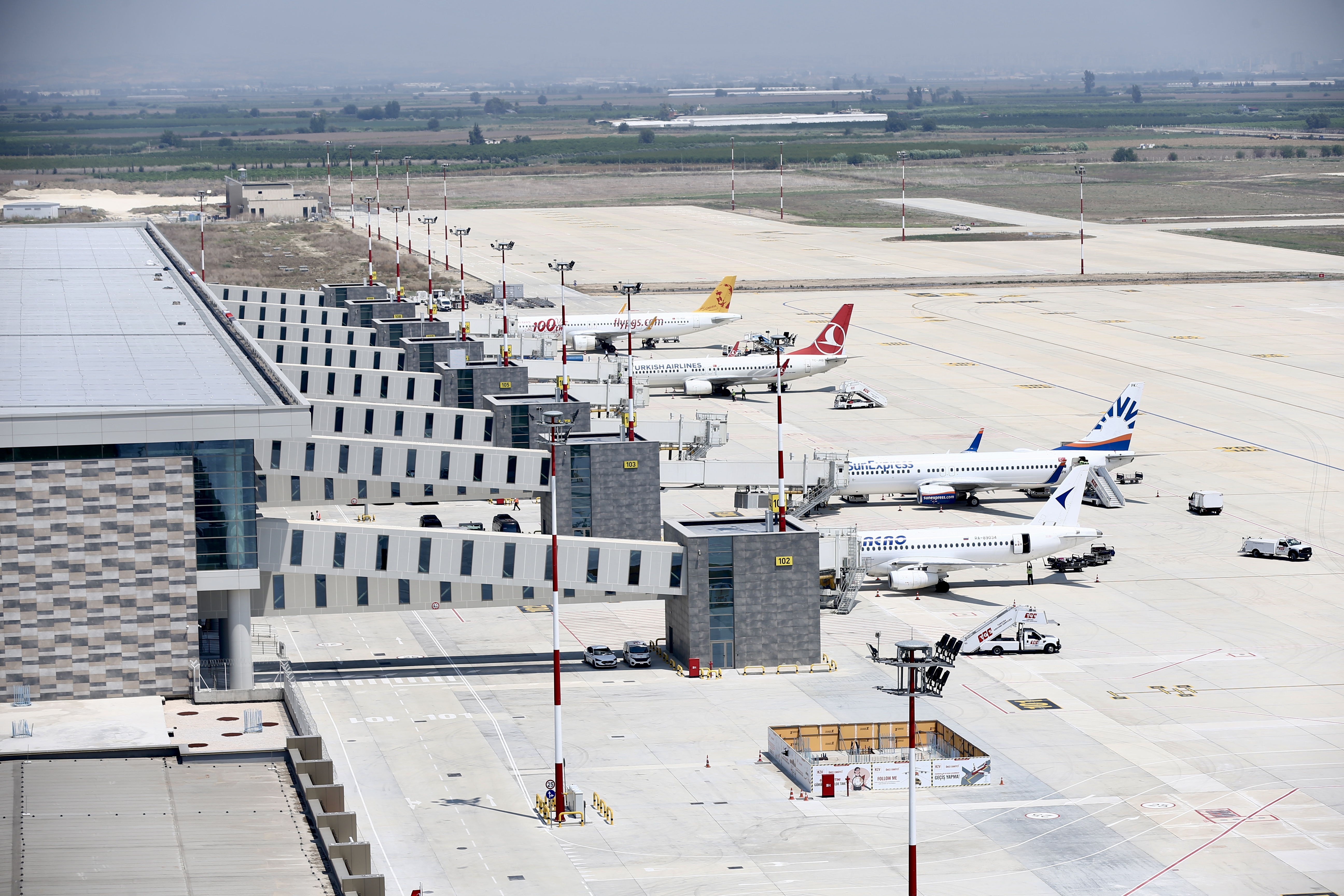 Çukurova Uluslararası Havalimanı'nın Açılışı ve İlk Uçuşlar