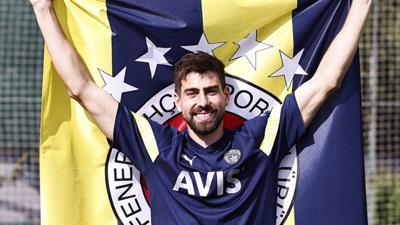 Fenerbahçe'de Luan Peres'in Geleceği ve Palmeiras İlgisi