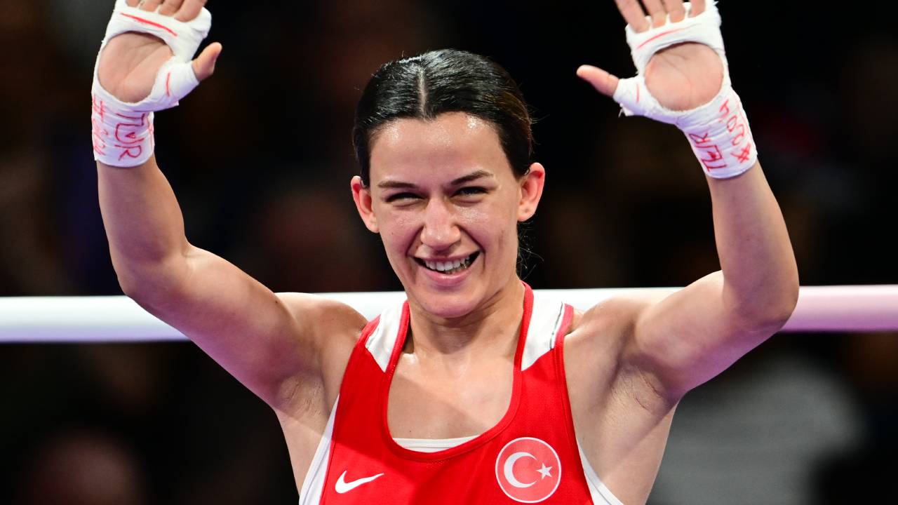 Hatice Akbaş Paris 2024 Olimpiyatları'nda Gümüş Madalya Kazandı