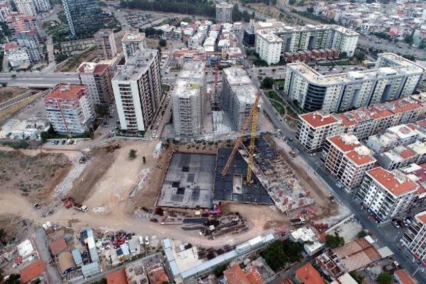 İzmir'deki Deprem Riski ve Kentsel Dönüşüm Süreci