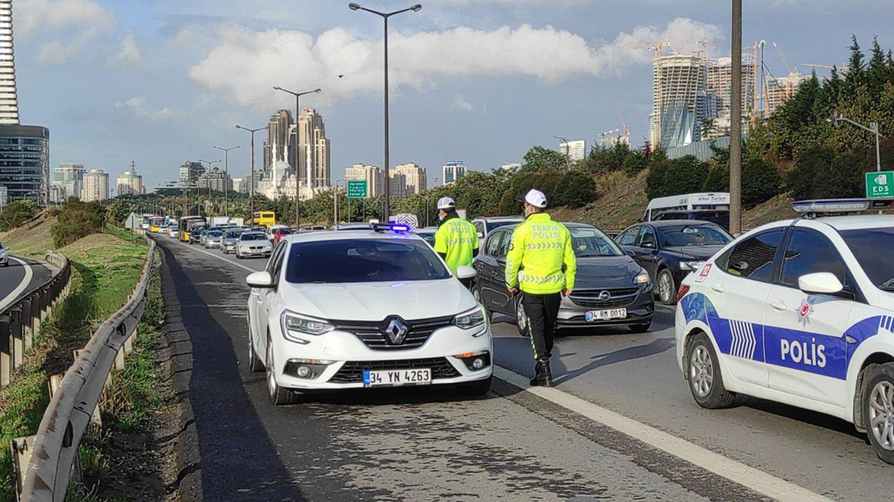 436 Bin 589 Sürücüye İşlem Yapıldı