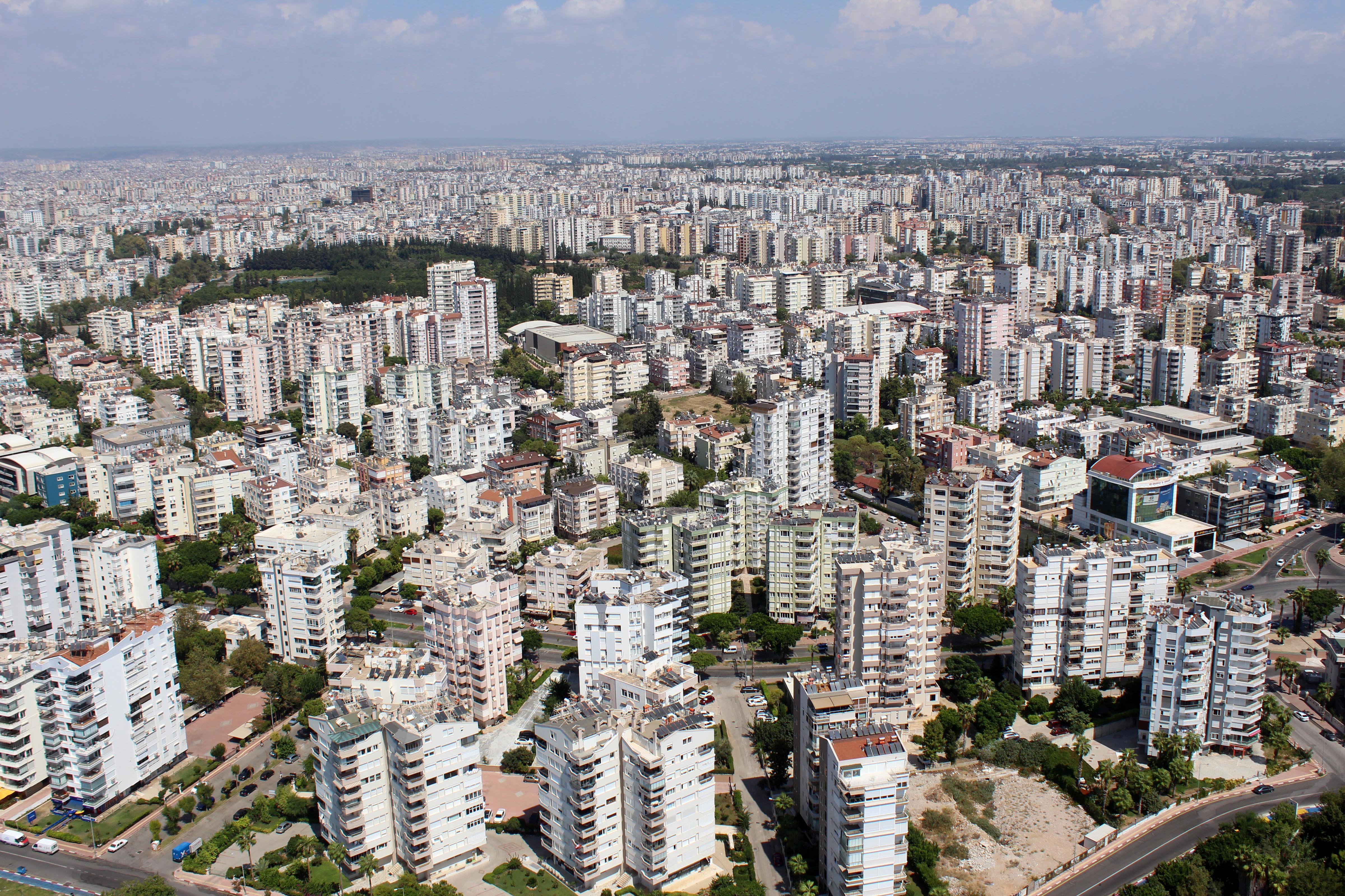 Antalya'da Günlük Ev Kiralamada Yasal Düzenlemeler ve Trendler