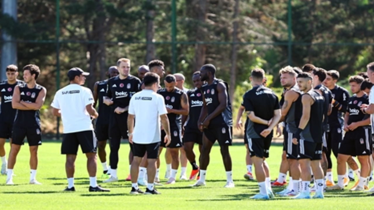 Beşiktaş, UEFA Avrupa Ligi Play-Off Hazırlıklarına Başladı