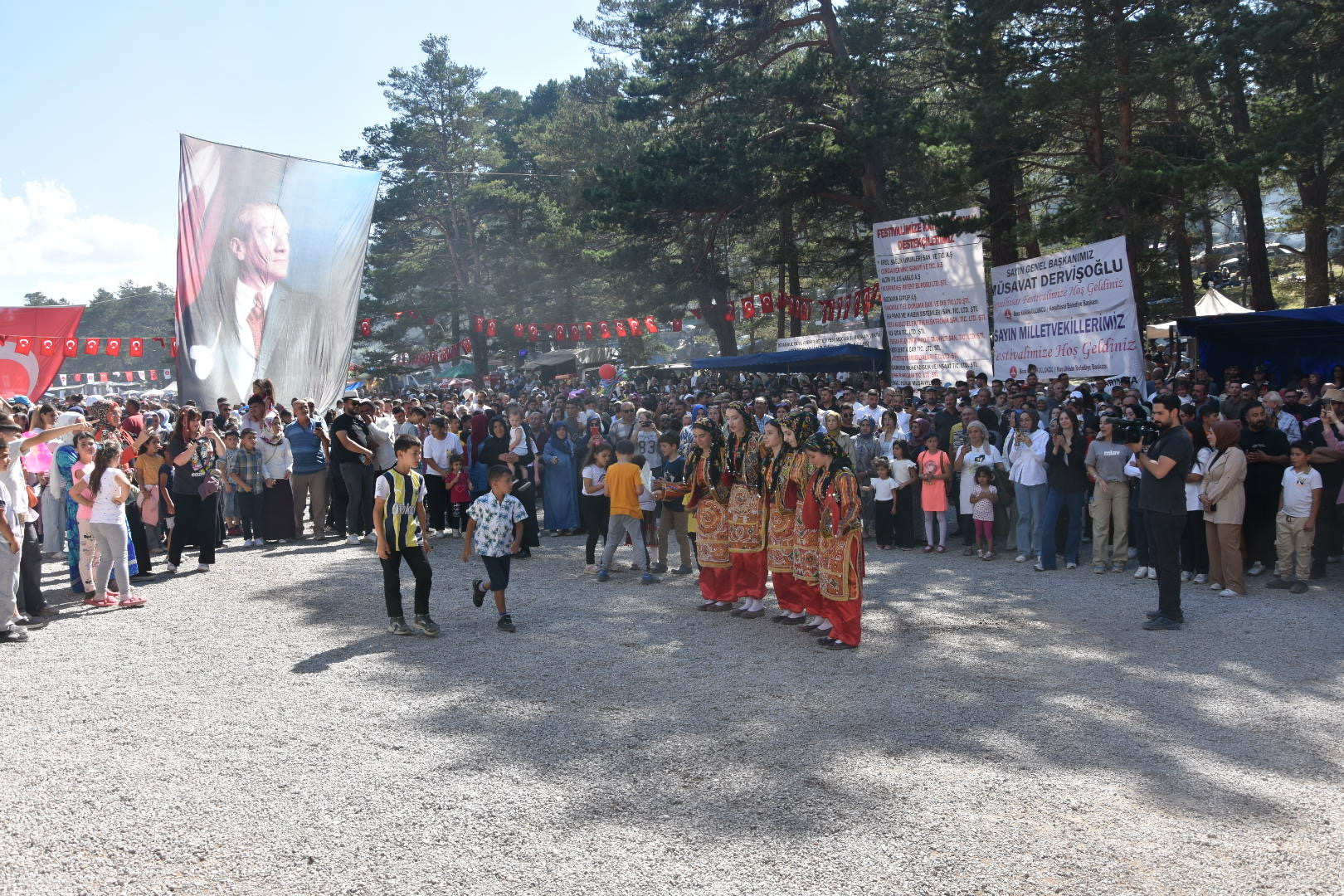 Uzak Coğrafyalara Dikkat