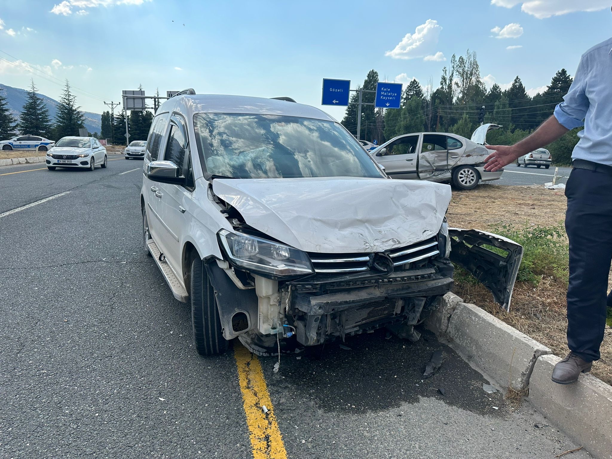 Elazığ'da Trafik Kazası: 8 Yaralı