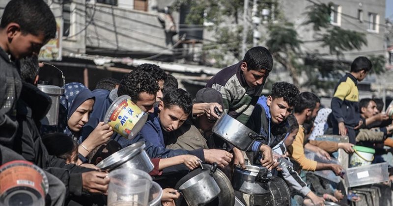 İsrail, UNRWA'ya Savaş Açarak Filistinlilere Yardım Kaynaklarını Kurutmaya Çalışıyor