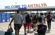 Antalya Havalimanı'nda Ziyaretçi Rekoru Kırıldı