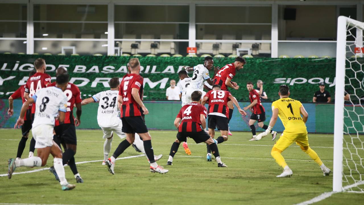 Gaziantep FK Tarihinde İlk Galibiyet