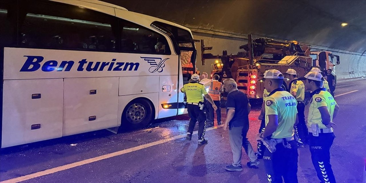 Kocaeli'de Tünel İçinde Feci Kaza: 15 Yaralı