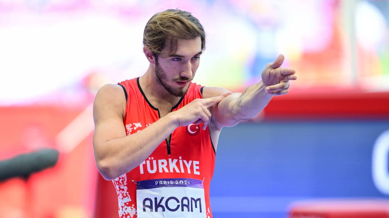 Paris'te 400 Metre Engelli Yarı Final Heyecanı