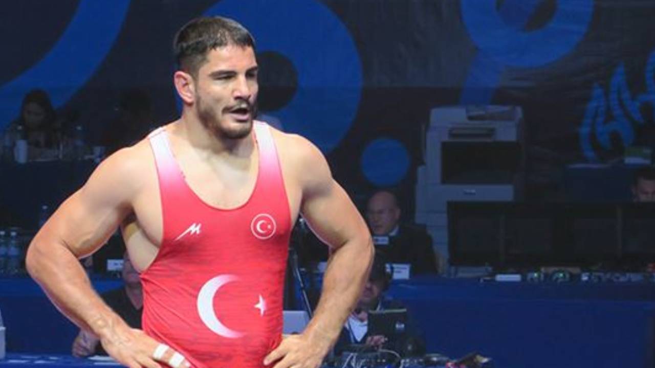 Taha Akgül Paris 2024 Olimpiyatları'nda Çeyrek Finale Yükseldi