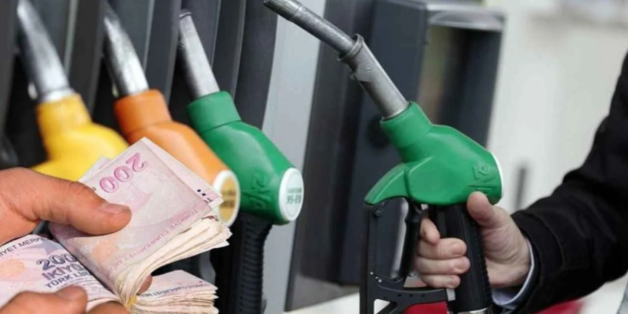 Döviz Kuru ve Petrol Fiyatlarının Akaryakıt Üzerindeki Etkileri