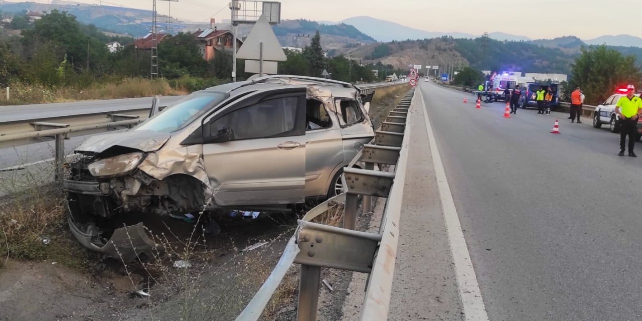 Karabük'te Trafik Kazasında 9 Yaşındaki Çocuk Hayatını Kaybetti