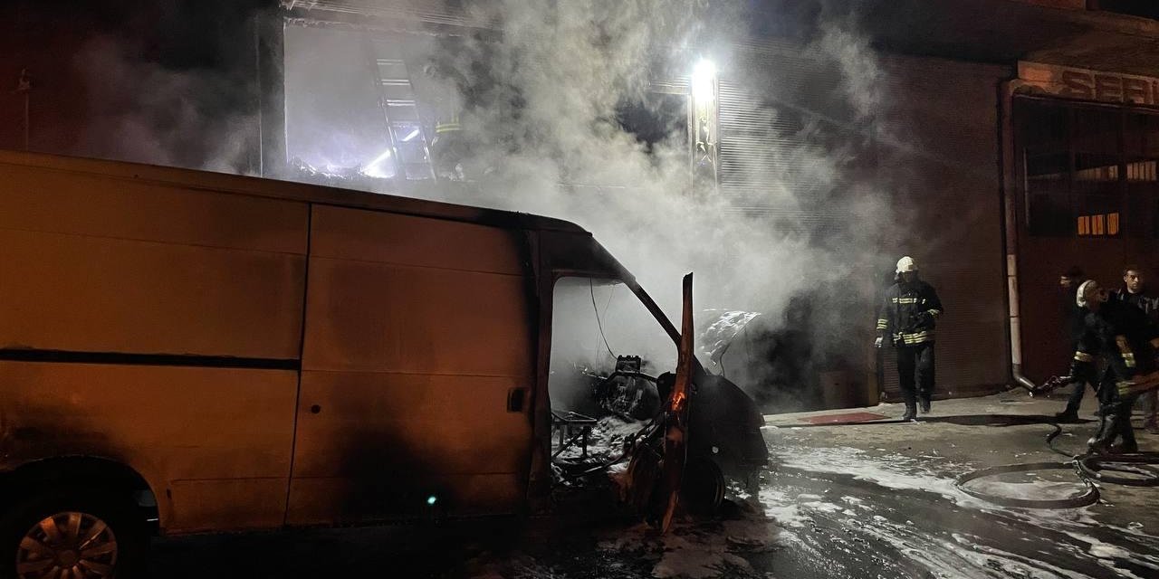 Kayseri'de Hediyelik Eşya Atölyesinde Yangın Paniği