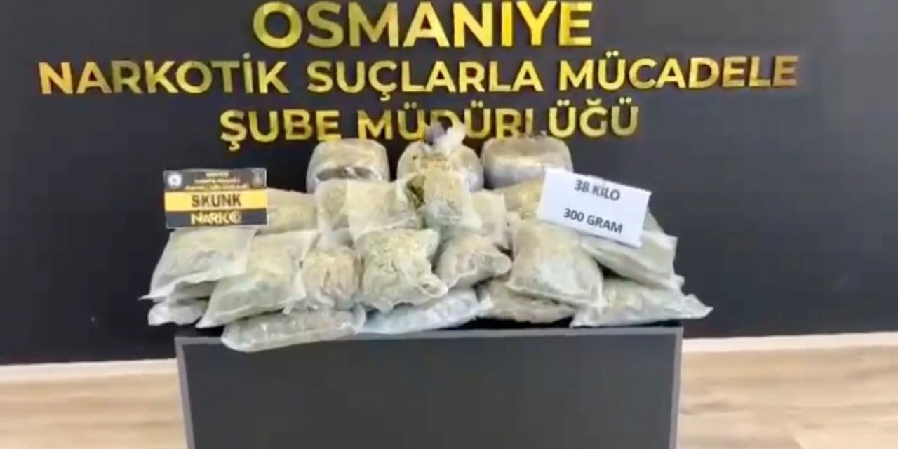 Osmaniye'de 38 Kilo Esrar Ele Geçirildi, 4 Şüpheli Gözaltına Alındı