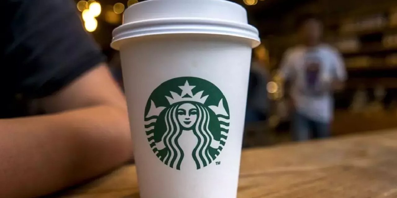 Starbucks CEO'su Brian Niccol'un Özel Uçak Kullanımı Tartışma Yarattı